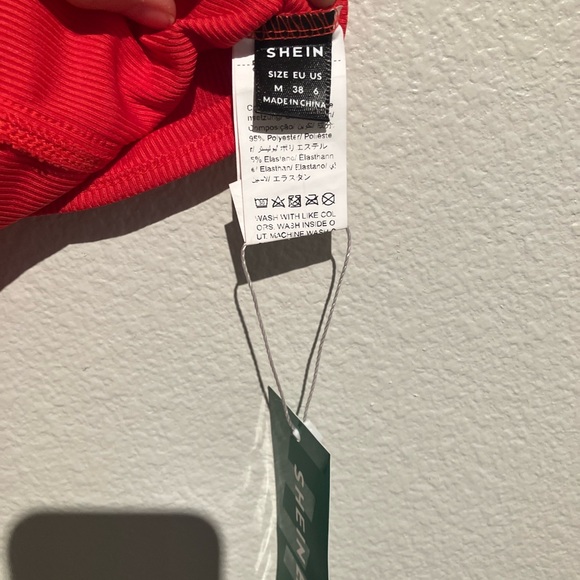 Red, SHEIN, crop top, women’s - Picture 2 of 3